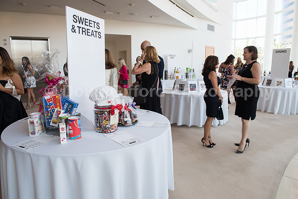 Harvesters Fashion Show & Luncheon 2016
