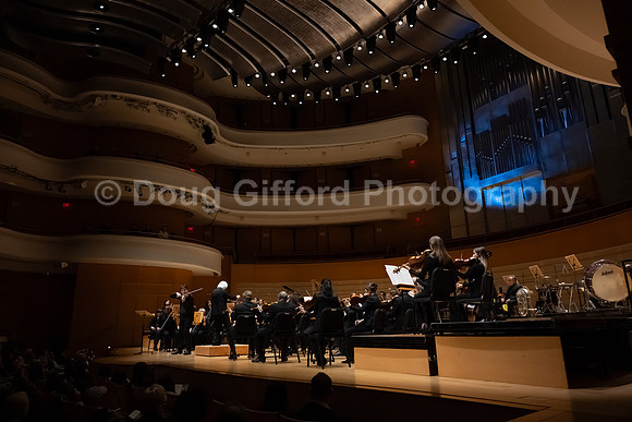 Pacific Symphony - Joshua Bell & Larisa Martínez: Voice & the Violin