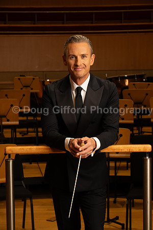 Media Portraits of Alexander Shelley, the Pacific Symphony's new Artistic and Music Director