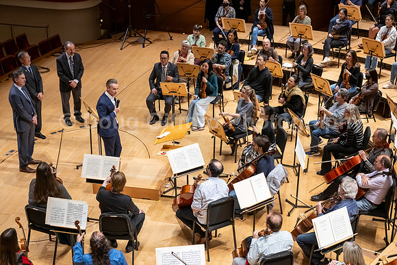 Pacific Symphony - Introduction of Alexander Shelley to the Orchestra