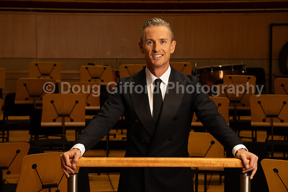 Media Portraits of Alexander Shelley, the Pacific Symphony's new Artistic and Music Director