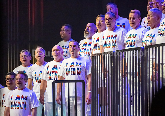 MenAlive - OC Gay Men's Chorus / "I am America"