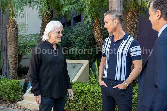 Pacific Symphony - Alexander Shelley had his first face-to-face meeting with Carl St. Clair