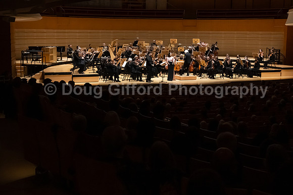 Pacific Symphony - Joshua Bell & Larisa Martínez: Voice & the Violin