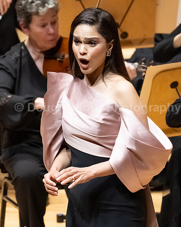 Pacific Symphony - Joshua Bell & Larisa Martínez: Voice & the Violin
