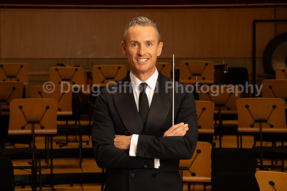 Media Portraits of Alexander Shelley, the Pacific Symphony's new Artistic and Music Director