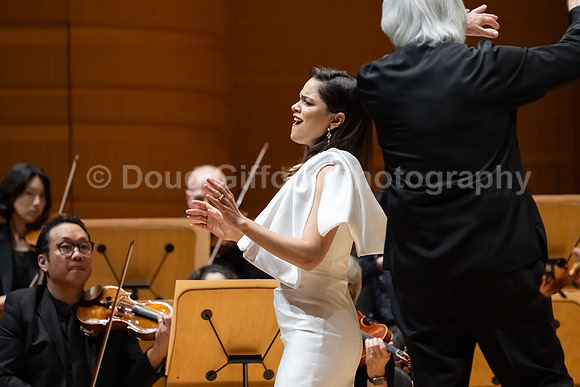 Pacific Symphony - Joshua Bell & Larisa Martínez: Voice & the Violin