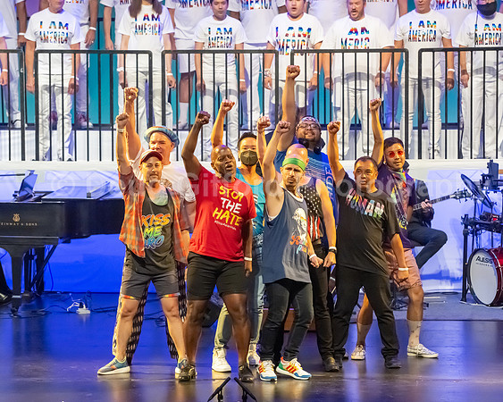 MenAlive - OC Gay Men's Chorus / "I am America"