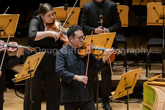 Pacific Symphony - Four Seasons & Strauss