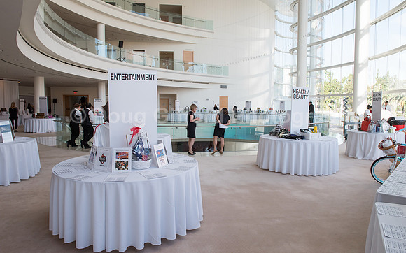 Harvesters Fashion Show & Luncheon 2016