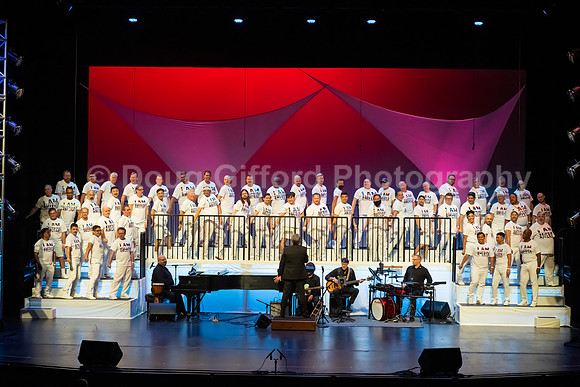 MenAlive - OC Gay Men's Chorus / "I am America"