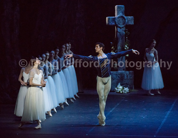 Le Scala Ballet