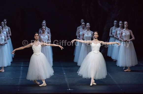 Le Scala Ballet