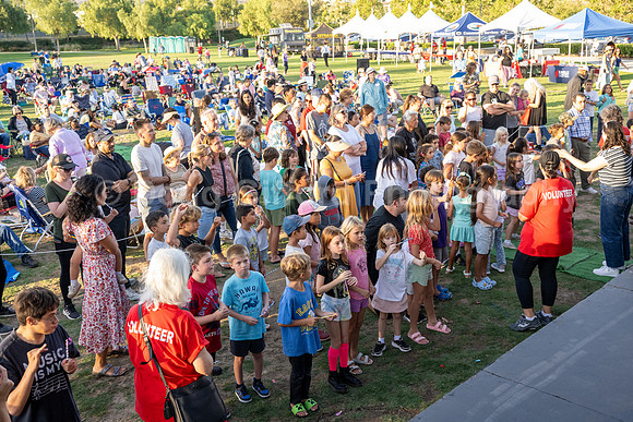 Pacific Symphony - Symphony in the Cities, Lake Forest