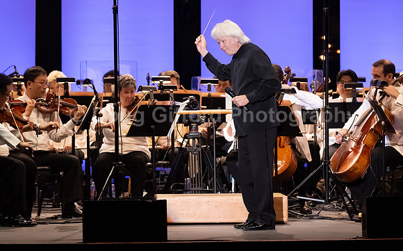 Pacific Symphony - Tchaikovsky Spectacular: A Concert of Hope