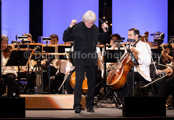 Pacific Symphony - Tchaikovsky Spectacular: A Concert of Hope