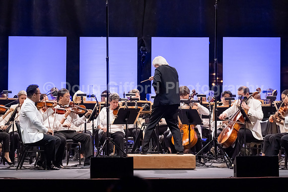 Pacific Symphony - Tchaikovsky Spectacular: A Concert of Hope