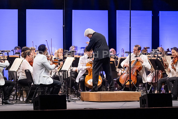 Pacific Symphony - Tchaikovsky Spectacular: A Concert of Hope