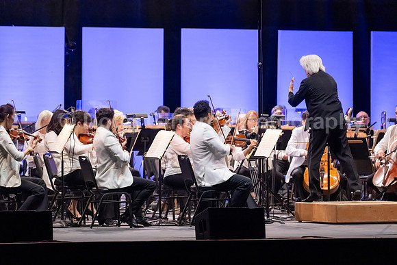 Pacific Symphony - Tchaikovsky Spectacular: A Concert of Hope