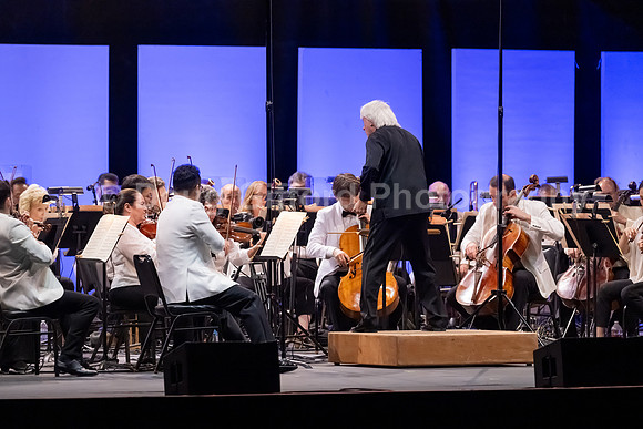 Pacific Symphony - Tchaikovsky Spectacular: A Concert of Hope