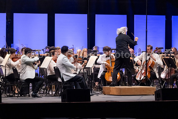 Pacific Symphony - Tchaikovsky Spectacular: A Concert of Hope