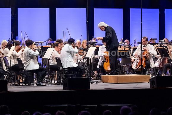 Pacific Symphony - Tchaikovsky Spectacular: A Concert of Hope