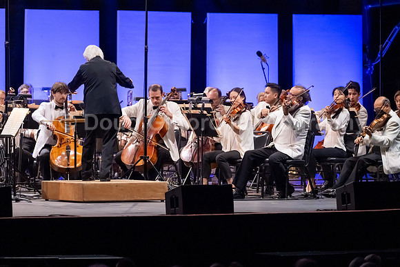 Pacific Symphony - Tchaikovsky Spectacular: A Concert of Hope