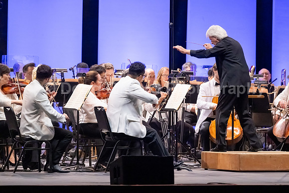 Pacific Symphony - Tchaikovsky Spectacular: A Concert of Hope