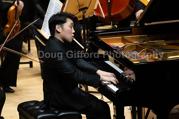 Pacific Symphony - Shelly Conducts Beethoven's Fifth & The Emperor Concerto