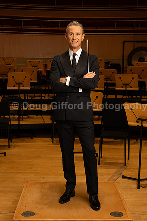 Media Portraits of Alexander Shelley, the Pacific Symphony's new Artistic and Music Director