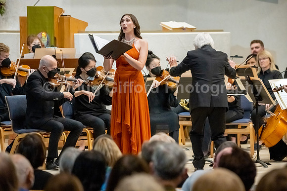Pacific Symphony and the Pacific Chorale will present a “Concert for Healing”