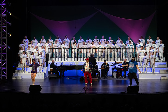 MenAlive - OC Gay Men's Chorus / "I am America"