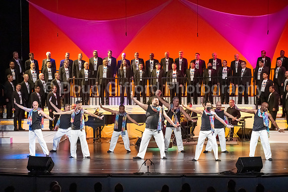 MenAlive - OC Gay Men's Chorus / "I am America"