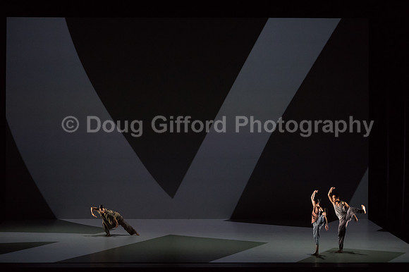 Cloud Gate - Dance Theatre of Taiwan