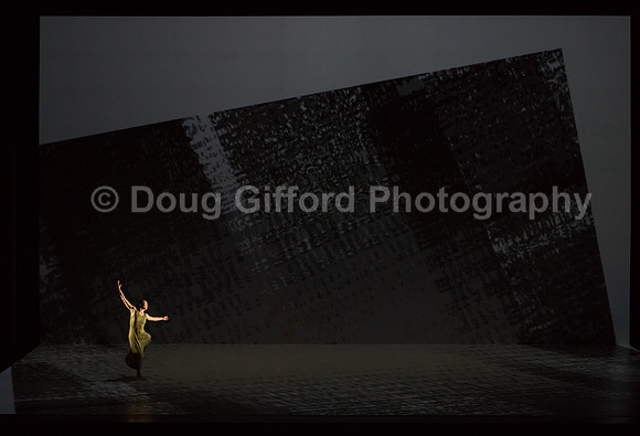 Cloud Gate - Dance Theatre of Taiwan