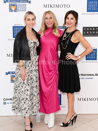 Harvesters Fashion Show & Luncheon 2023