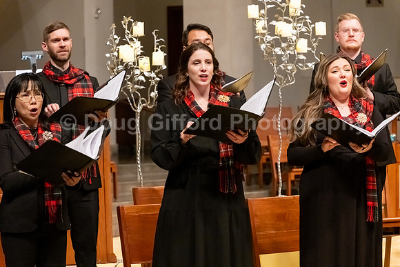 Pacific Chorale - Carols by Candlelight