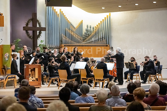 Pacific Symphony and the Pacific Chorale will present a “Concert for Healing”