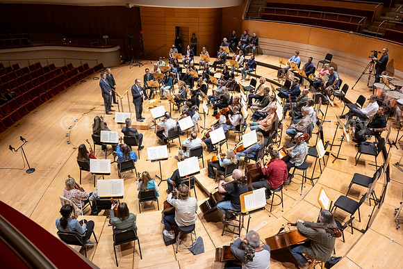 Pacific Symphony - Introduction of Alexander Shelley to the Orchestra