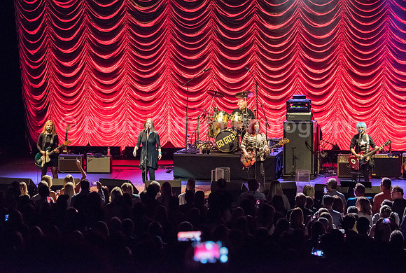 Go Go's - The Farewell Tour