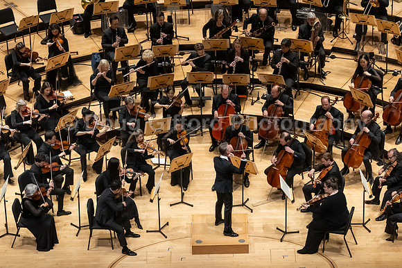 Pacific Symphony - Shelly Conducts Beethoven's Fifth & The Emperor Concerto