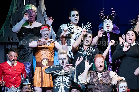 MenAlive - "Ghouls Just Wanna Have Fun!"