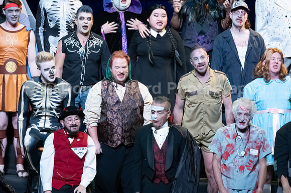 MenAlive - "Ghouls Just Wanna Have Fun!"