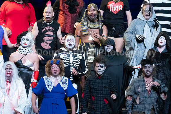 MenAlive - "Ghouls Just Wanna Have Fun!"