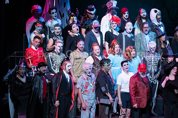MenAlive - "Ghouls Just Wanna Have Fun!"