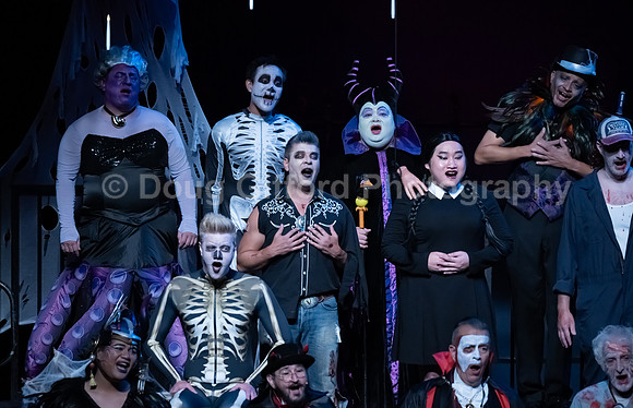 MenAlive - "Ghouls Just Wanna Have Fun!"