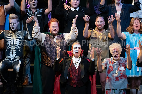 MenAlive - "Ghouls Just Wanna Have Fun!"