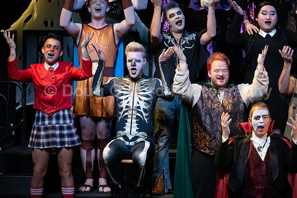 MenAlive - "Ghouls Just Wanna Have Fun!"
