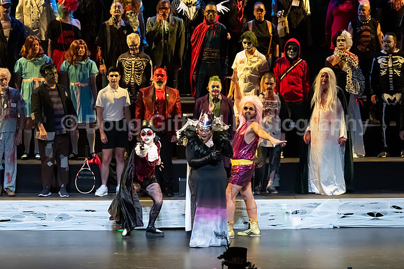 MenAlive - "Ghouls Just Wanna Have Fun!"