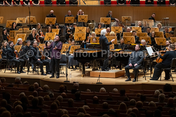 Pacific Symphony - Carmina Burana & Bach